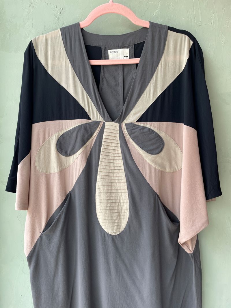 Sukienka jedwabna Rutzou