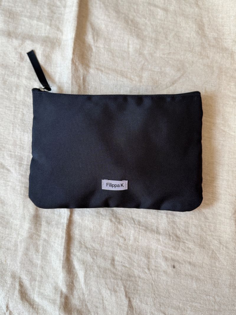 Materiałowa kosmetyczka