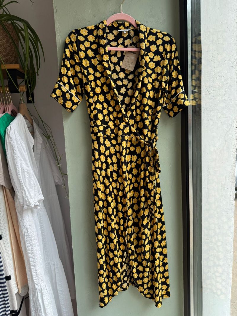 Sukienka kopertówka GANNI