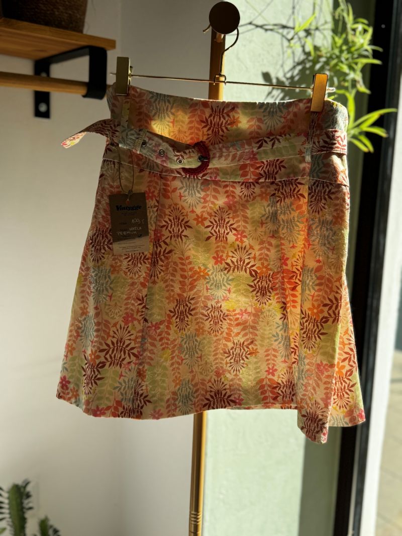 Spódniczka nad kolano MUUS