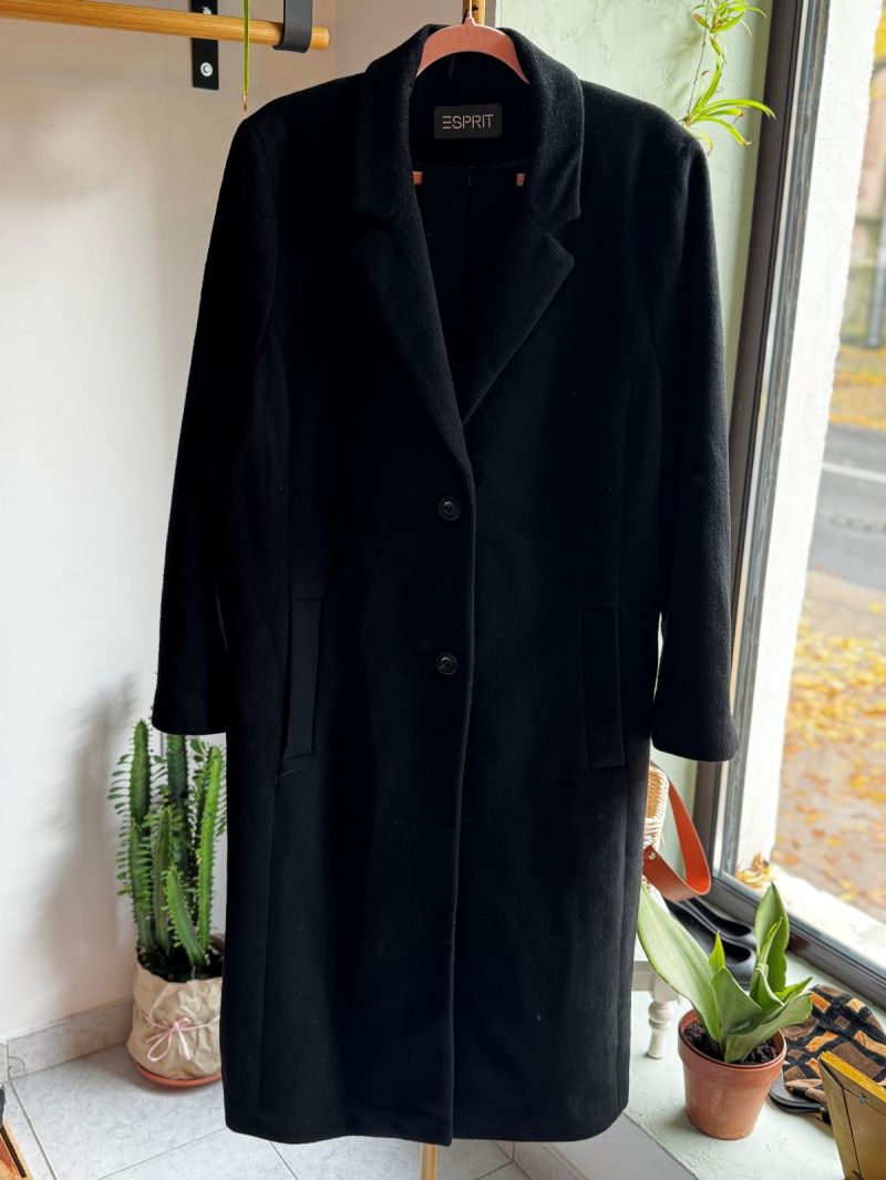 Długi wiązany płaszcz ESPRIT