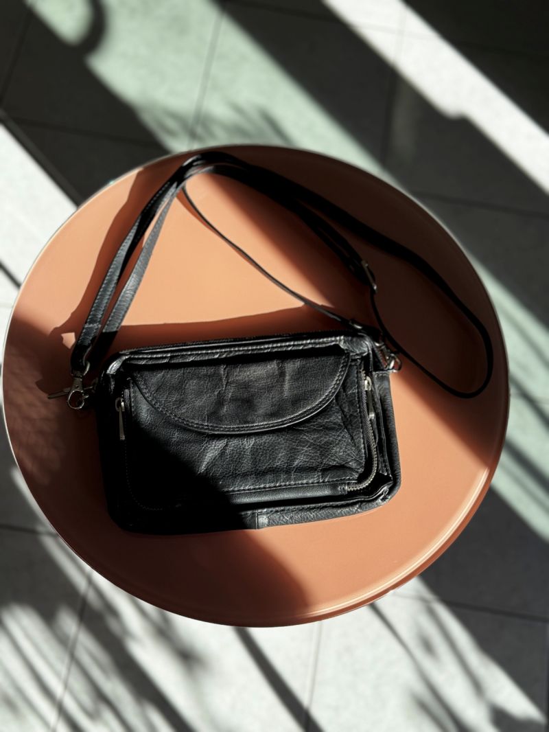 Skórzana torebka DEPECHE