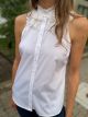 Nowa koszula bez rękawów z jedwabnym żabotem
